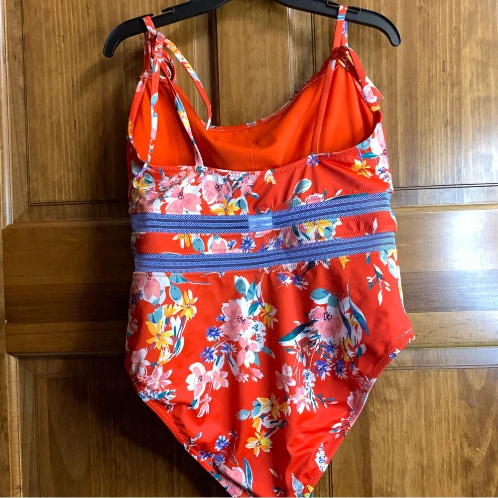 Women’s Jessica Simpson size large floral one piece bathing suit swim suit - Picture 4 of 7